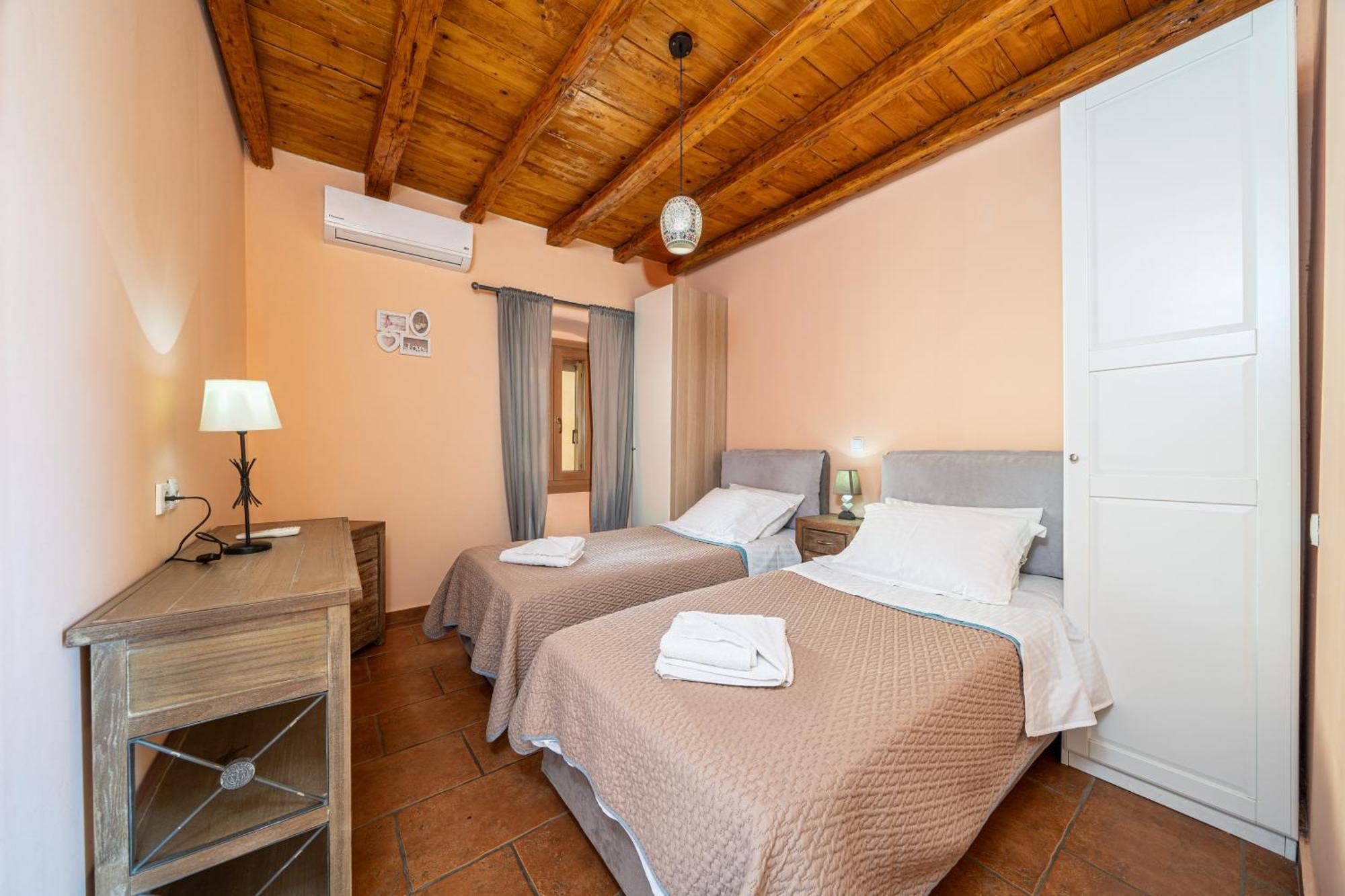 Luxury Stone Villa Fiskardo Exterior photo